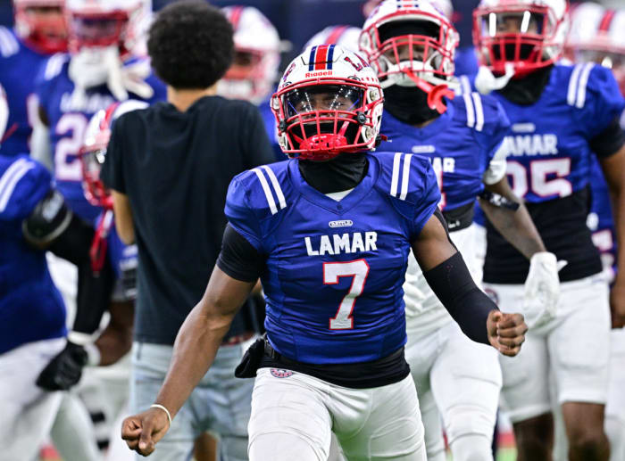 atascocita lamar football texas high school playoff regional semifinal tom dendy 2023 TIM_8249